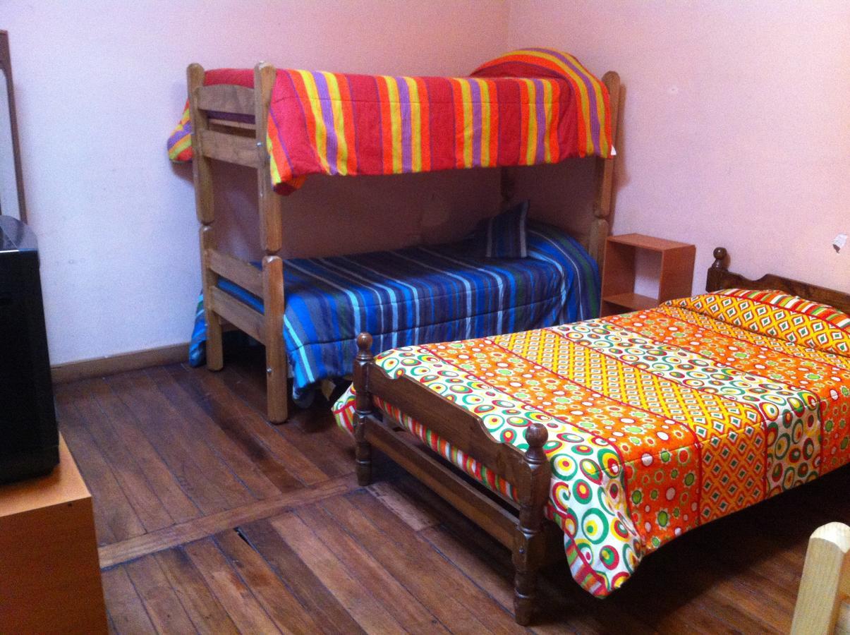 Hostal Tricontinental فالبارايسو الغرفة الصورة