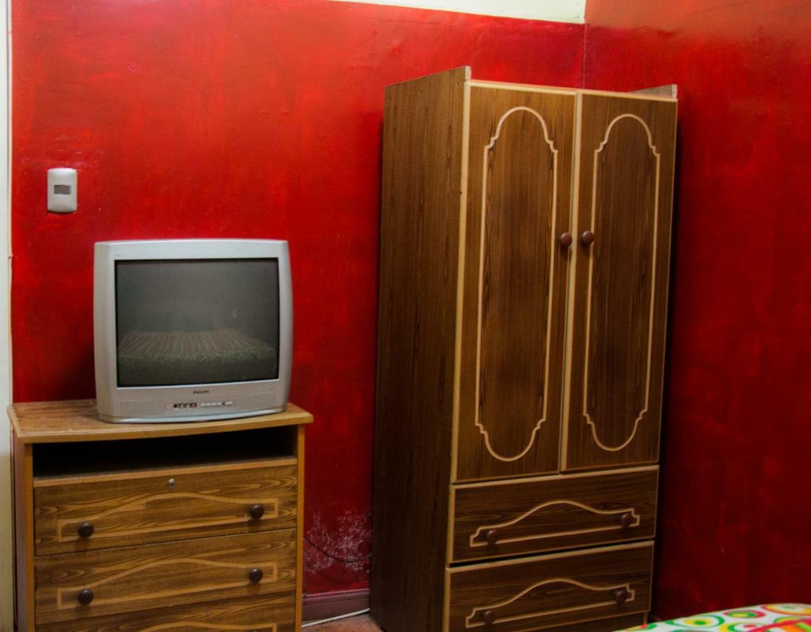Hostal Tricontinental فالبارايسو المظهر الخارجي الصورة